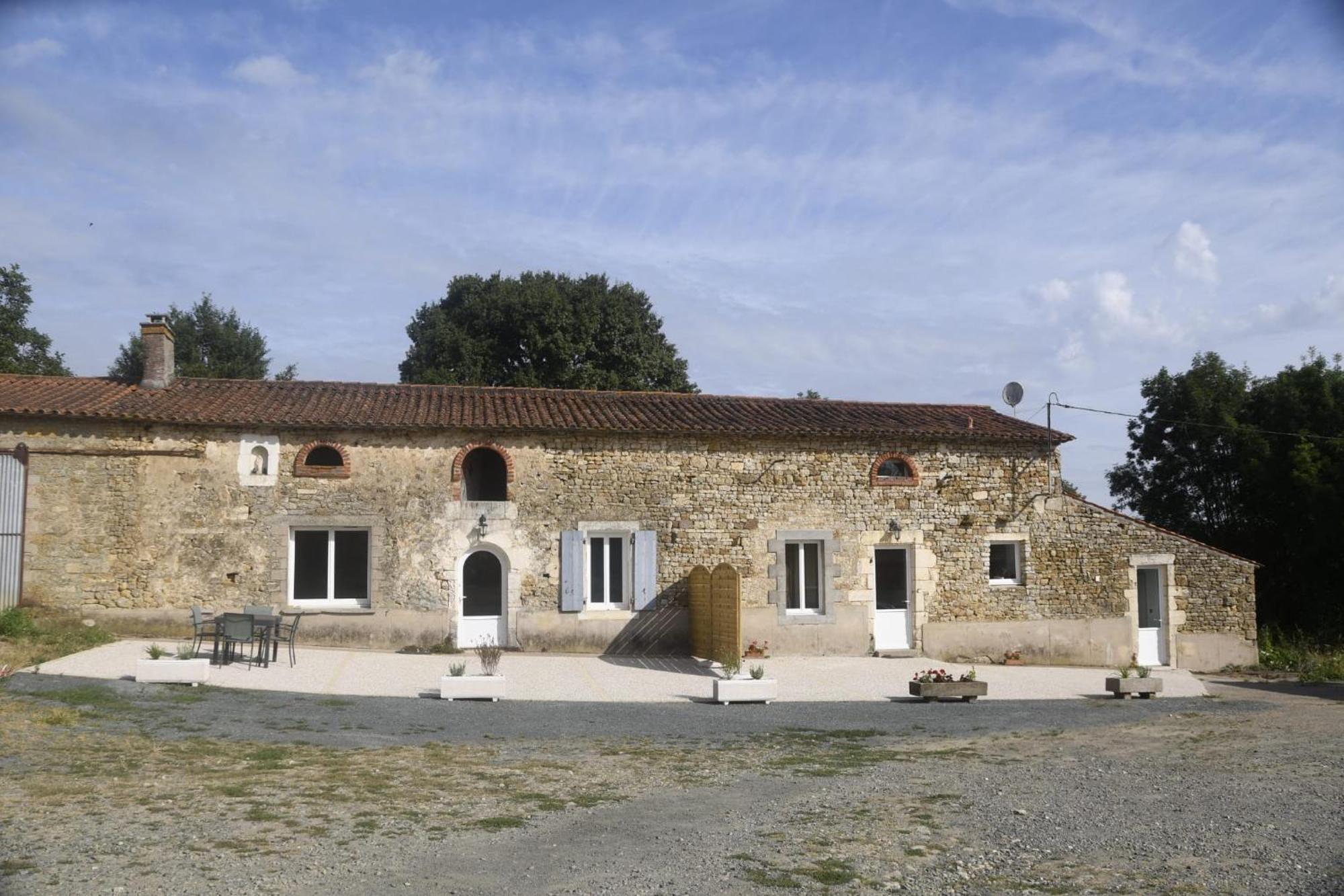 Le Logis De La Chauveliere Apartment